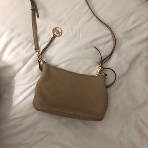Micheal kors side purse